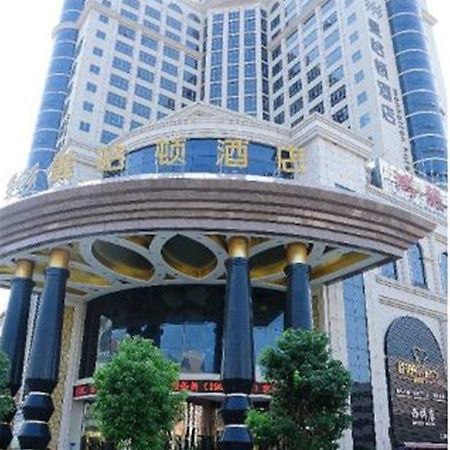 Manhatton Hotel Чжухай Экстерьер фото