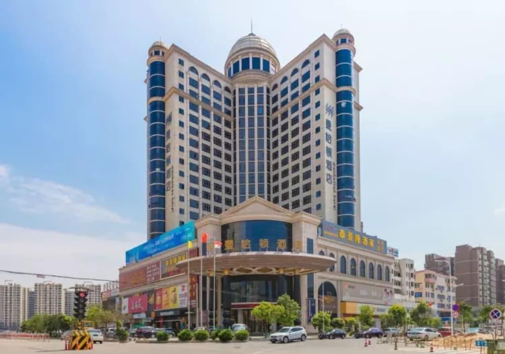 Manhatton Hotel Чжухай Экстерьер фото